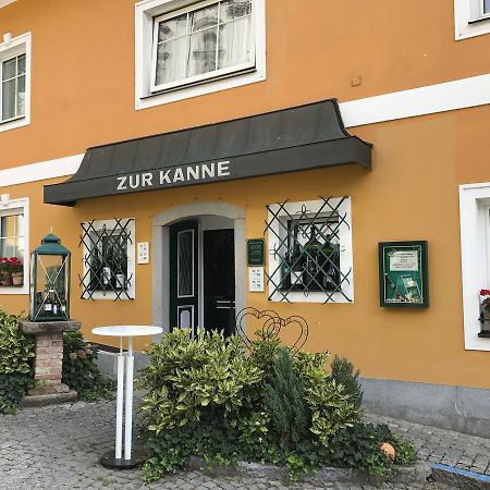 Gasthof "Zur Kanne" Markt Sankt Florian Bagian luar foto